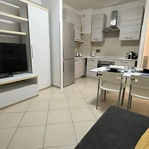  Apartment Numero 13
